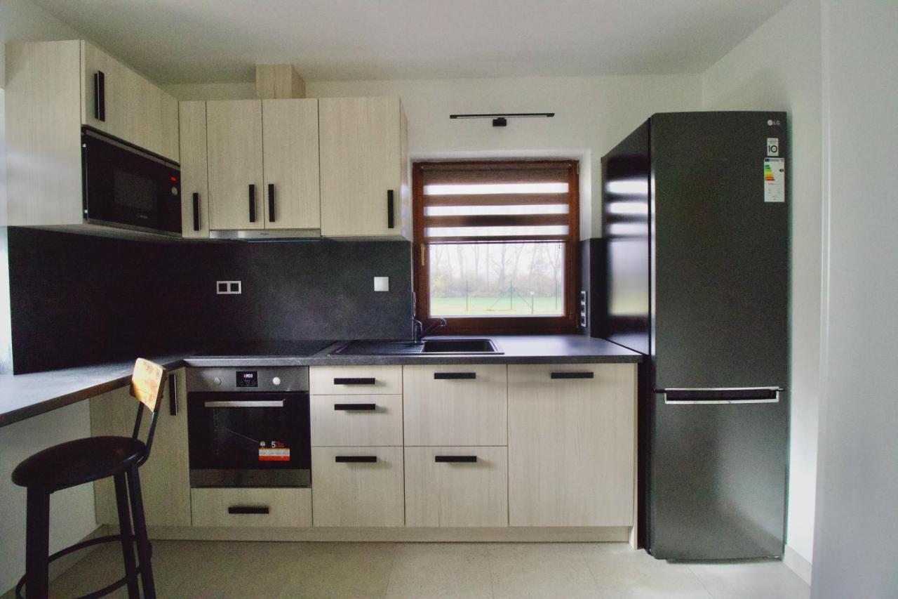 Apartman Uprostred Trojuhelniku Praha - Karlovy Vary - Plzen Kolesovice Экстерьер фото